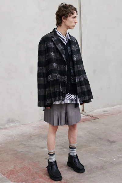 Look 2